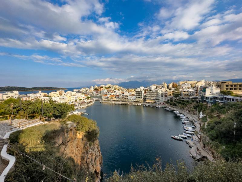 4 - Agios Nikolaos seaside town.jpg